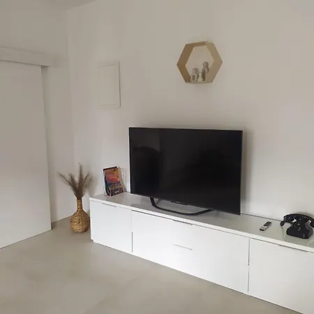 Ula 公寓 沃迪切